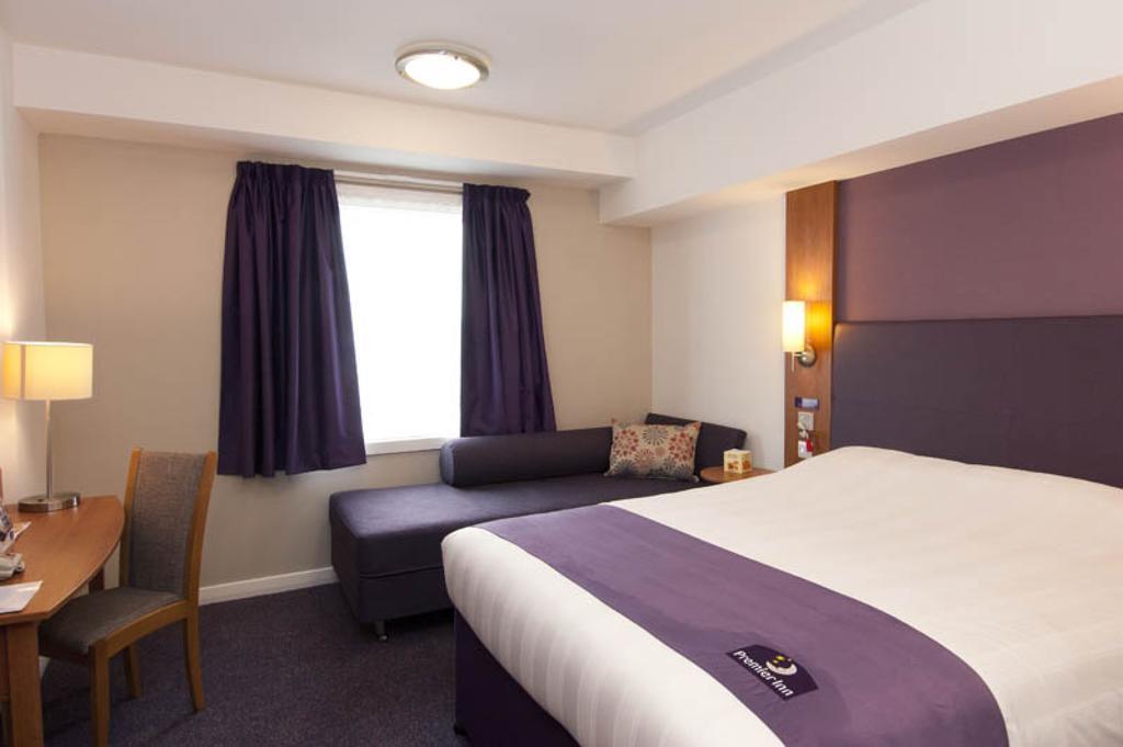 Premier Inn Sheffield Arena Habitación foto